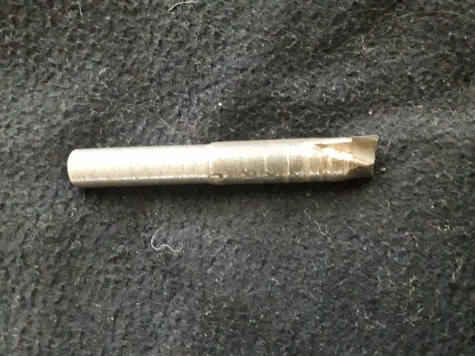 Инструменти/център,опашка за патронник/