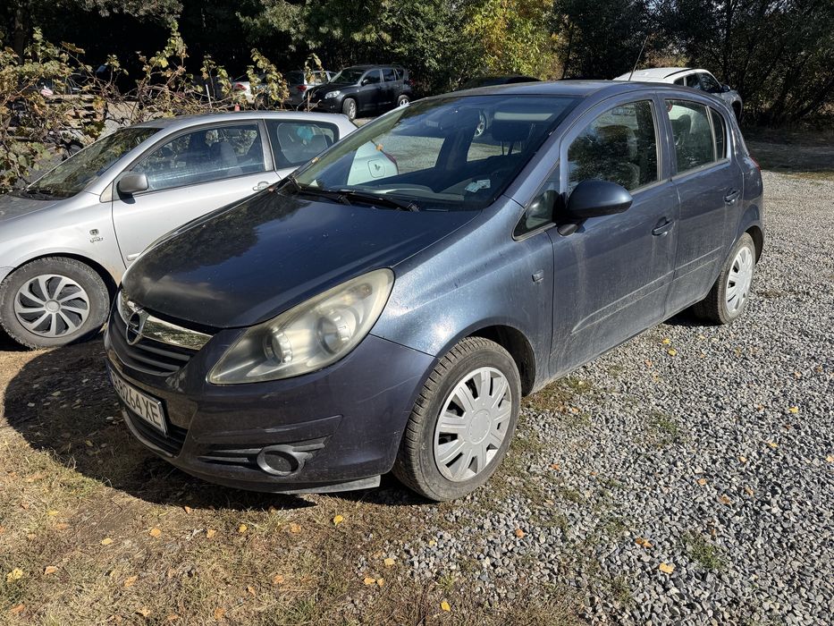 Opel corsa D 1.2 80 ps