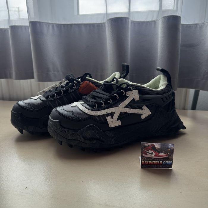Off-White ODSY 1000 Black