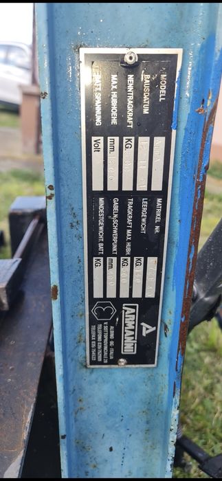 Încărcător în tiranți tractor sau manual!