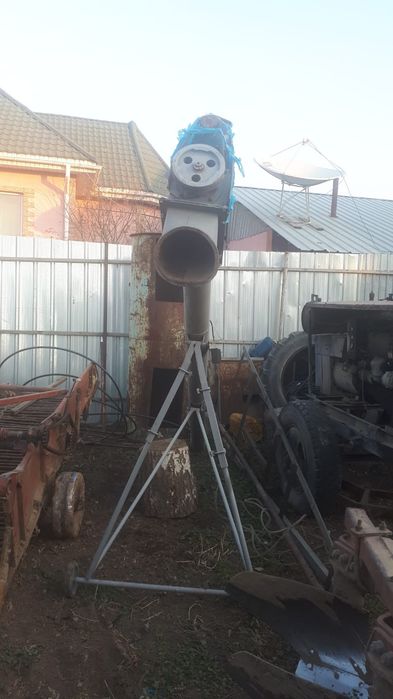 Продам плуг     .