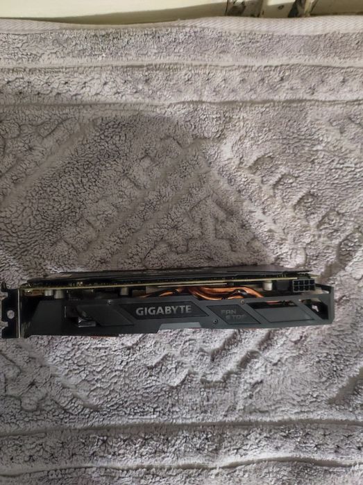 Видеокарта GIGABYTE AMD RX 480 8 GB.