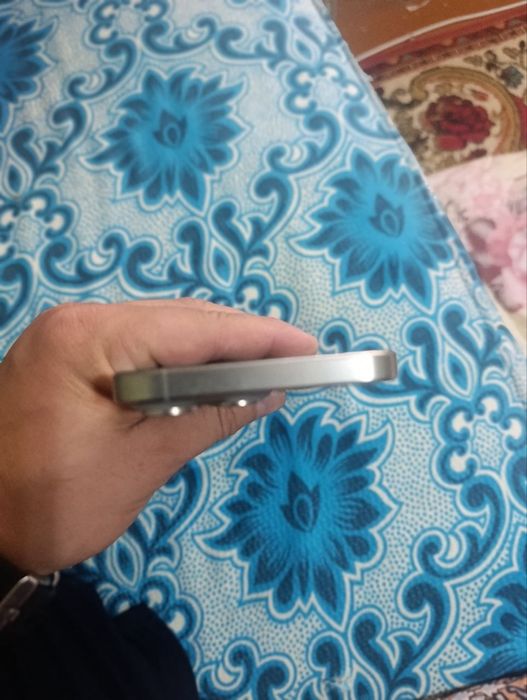 Iphone 15pro max 82yom