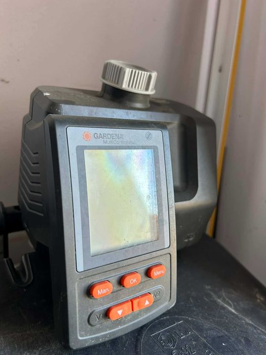 Vand programator pentru irigații Gardena MultiControl C2030 plus