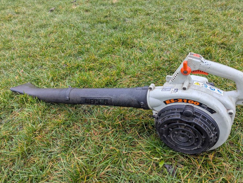 Suflanta aer debit mare , 
Echo ES 2100 
Echo ES2100 motor 2T