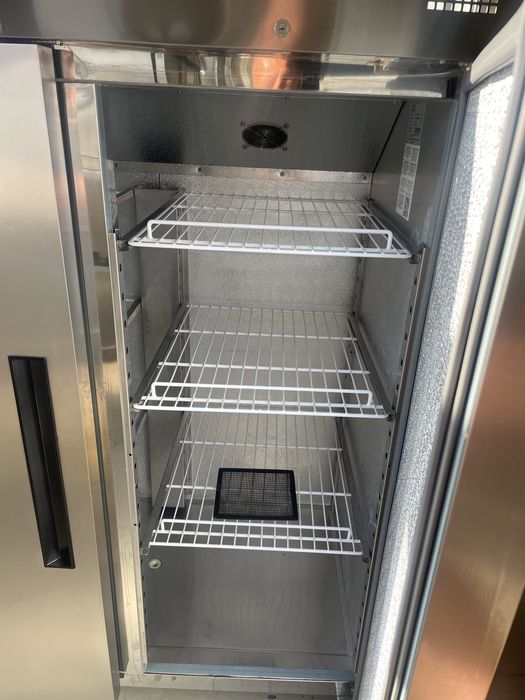 Хладилен шкаф-двоен Polar