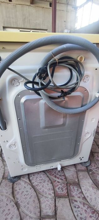 Кир мошина сотилади