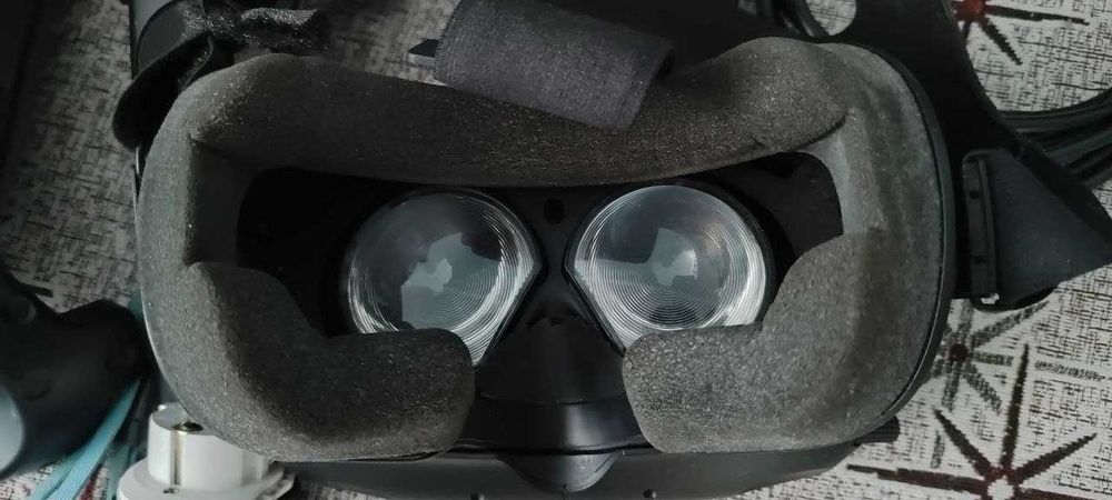 Шлем виртуальной реальности HTC Vive VR/ВР