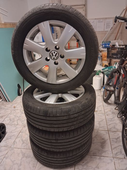 Set roti jante aliaj VW 205 /55 /16 marca Dunlop 2024