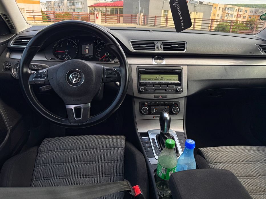 VOLKSWAGEN Passat 2012 — imagine 5
