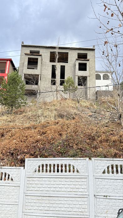 Dala hovli sotiladi hujjatlari joyida 6,5 sotih korobka xolatida