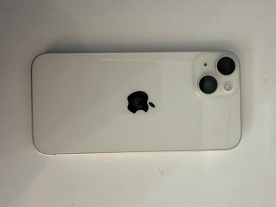 Продавам iphone 14 128GB