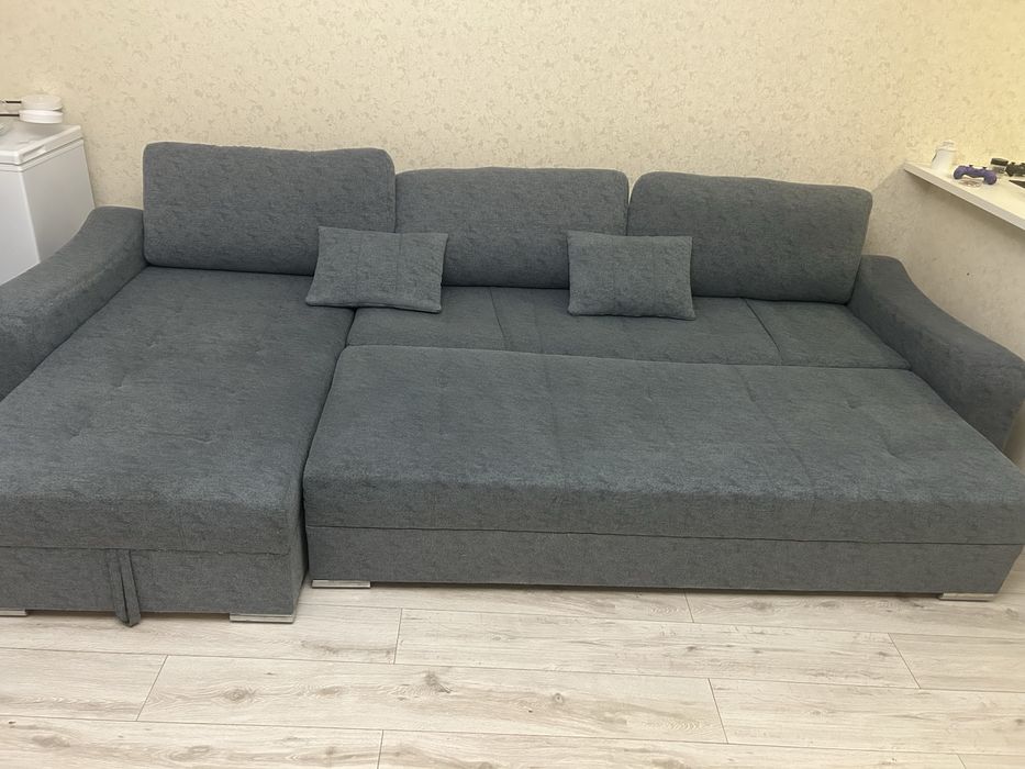 Продам диван б/у после хим чистки