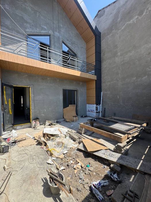 ЕвроДом 5 ком.(1,5 сотки,Международный аэропорт Ислама Каримова !