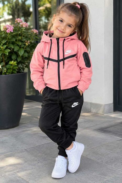 Топ!Детски екипи Nike
