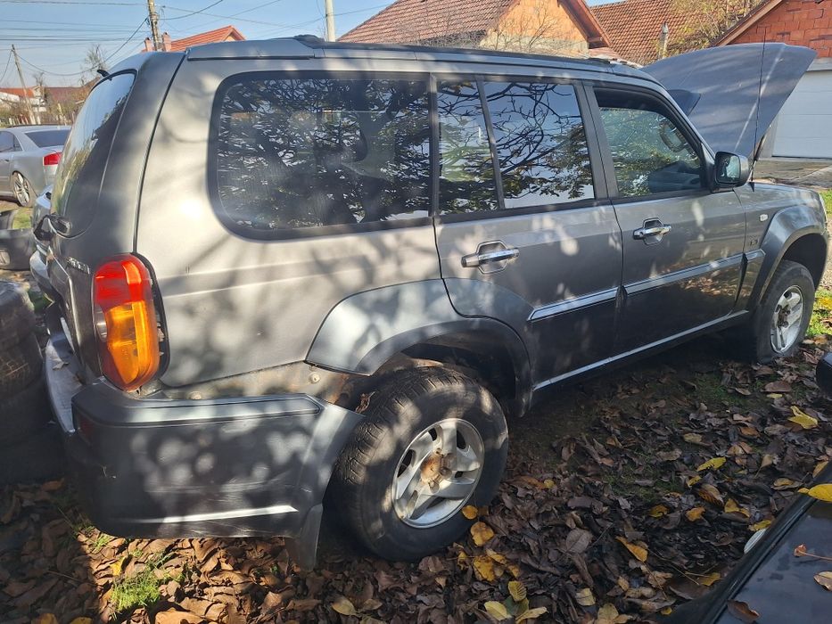 Dezmembrez hyundai terracan 2.9