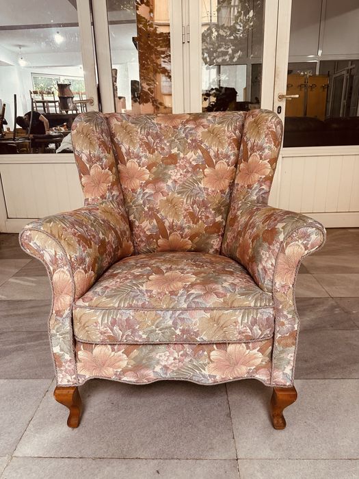 Шведски wingback фотьойл – Scandinavian / English country style