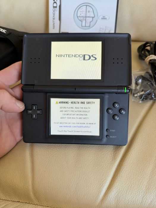 Nintendo DS Lite