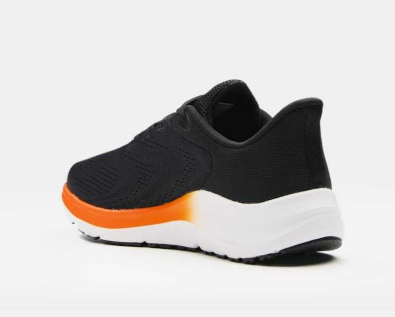 Оригинални маратонки на  Under Armour UA Charged Pursuit 4! 44.5, 45