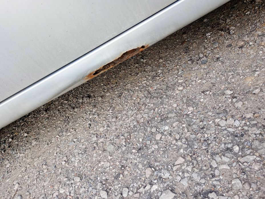 Продавам поло1.9 чист дизел