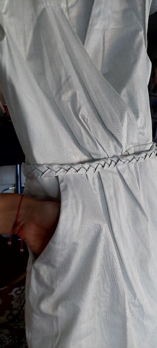 Rochie  Koton,alba,cu dungi foarte subtiri si buzunare, marimea 38