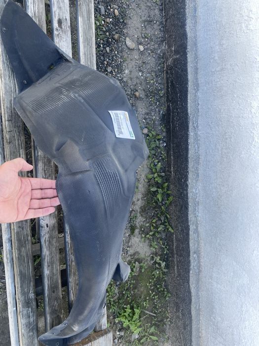 Продам подкрыльник