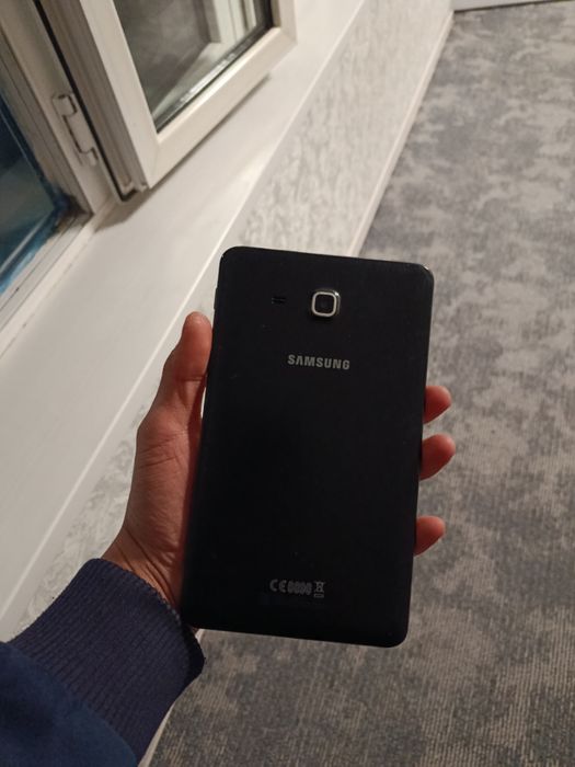 Planshet Samsung tab a (2016) sotiladi