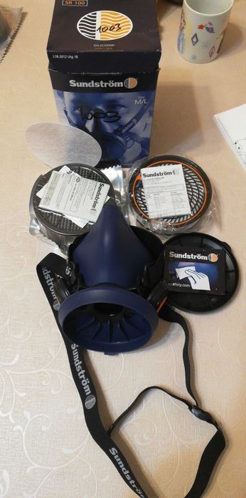 Професионална Предпазна Маска