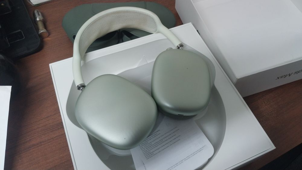 Apple AirPods Max зеленый (оригинал)