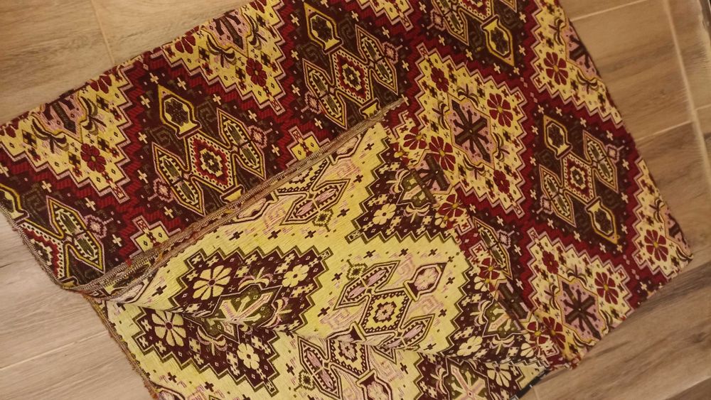 Нови битови черги и завивки с антична стойност