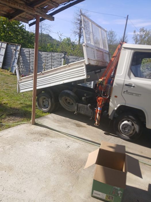 Camion basculabil