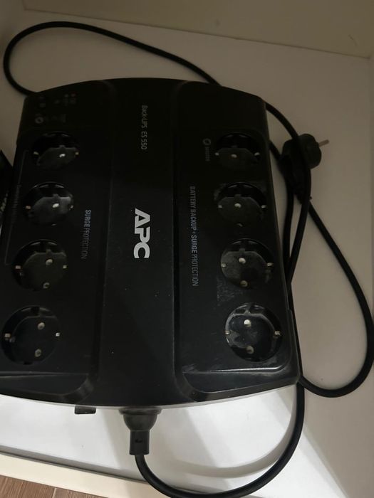 розетка APC Back-Ups Es 550