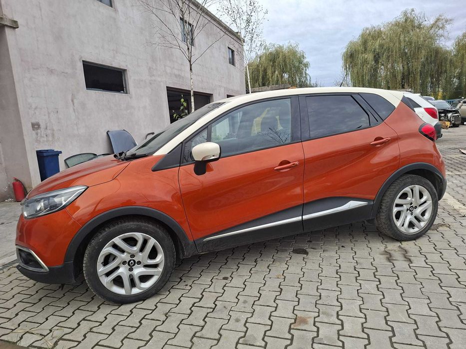 Usa dezechipata dreapta fata, stanga/dreapta spate Renault Captur 2013