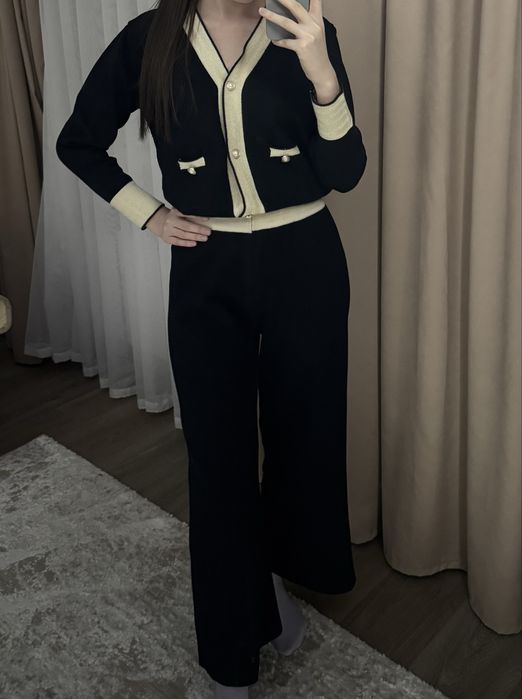 Двойка с брюками