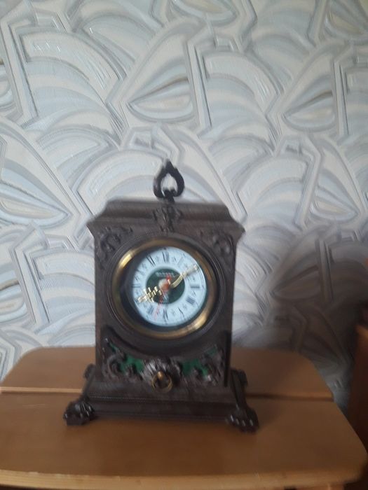 Часы Янтарь. Рабочии.