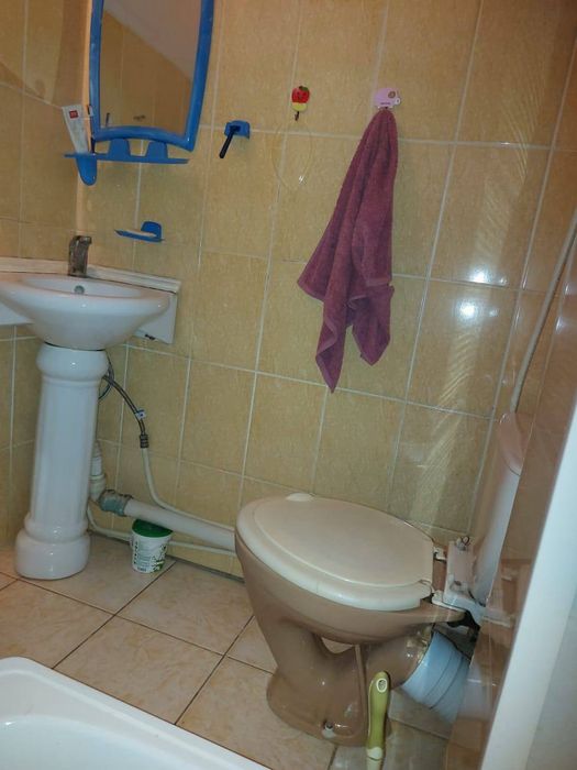 Продам 1-х комнату в общаге