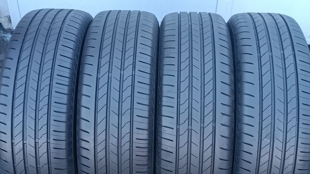 225/65/17 Bridgestone Дот 3023