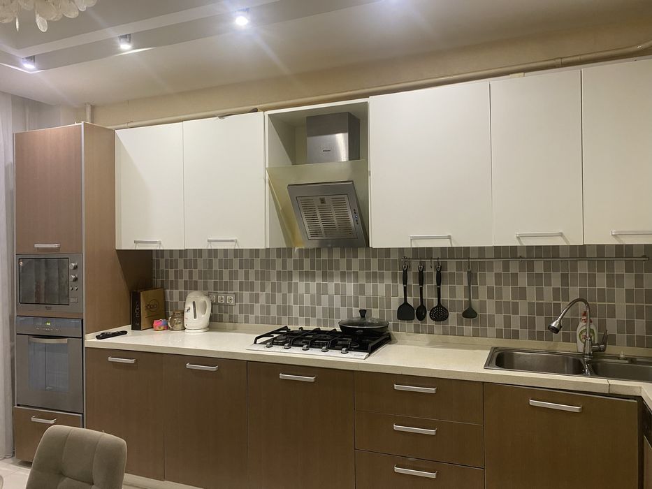 Продам кухонный гарнитур