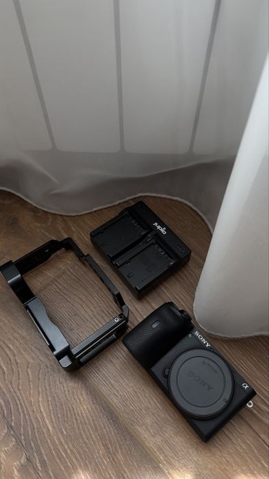 Фотоаппарат Sony A6600 + клетка