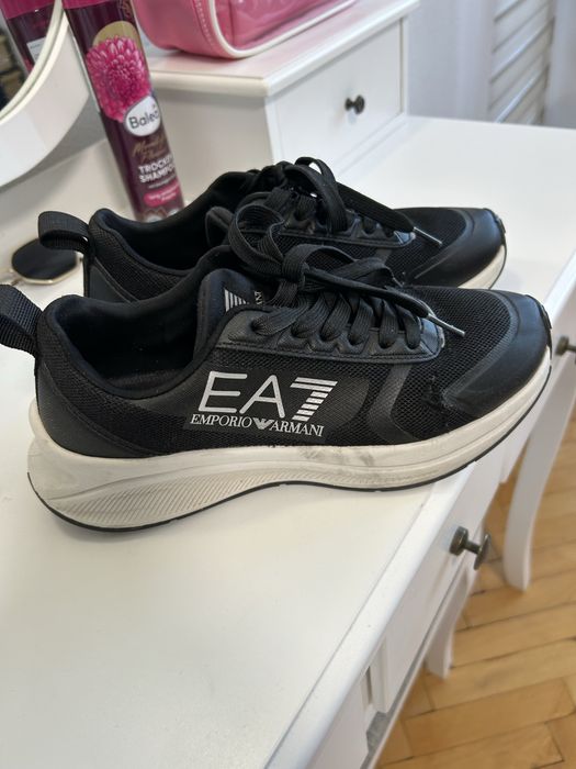 Маратонки и комплект  Armani/сет