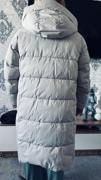 Продам пуховик одевали пару раз