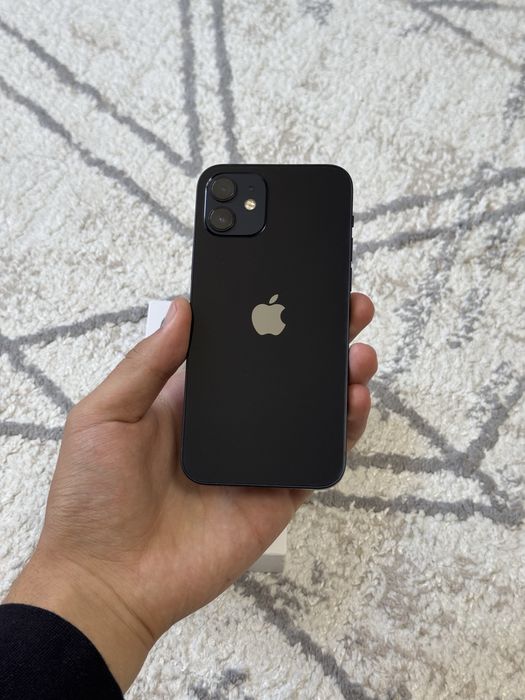 iPhone 12 128гб в отличном состоянии