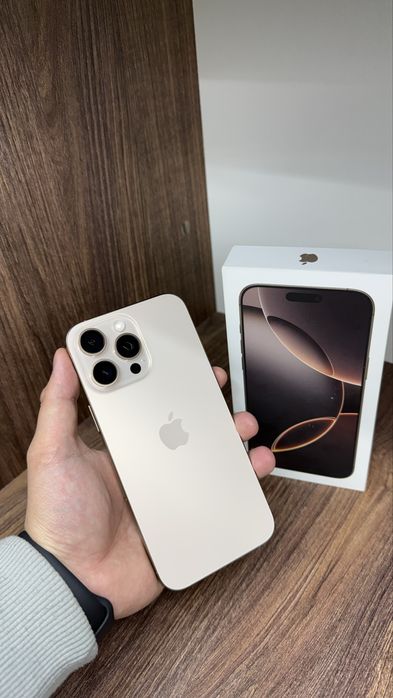 Iphone 16 Pro Max / 256gb / 93%  Daemmoney Lombard