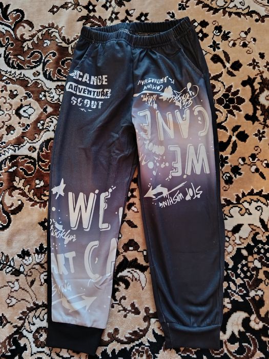 Продам штаны новые р 116 на 4-6 лет