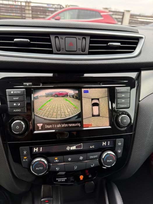 Nissan Qashqai Tekna + set jante cu anvelope + nr rosii 3 luni