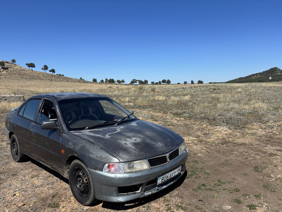 Mitsubishi mirage 1997