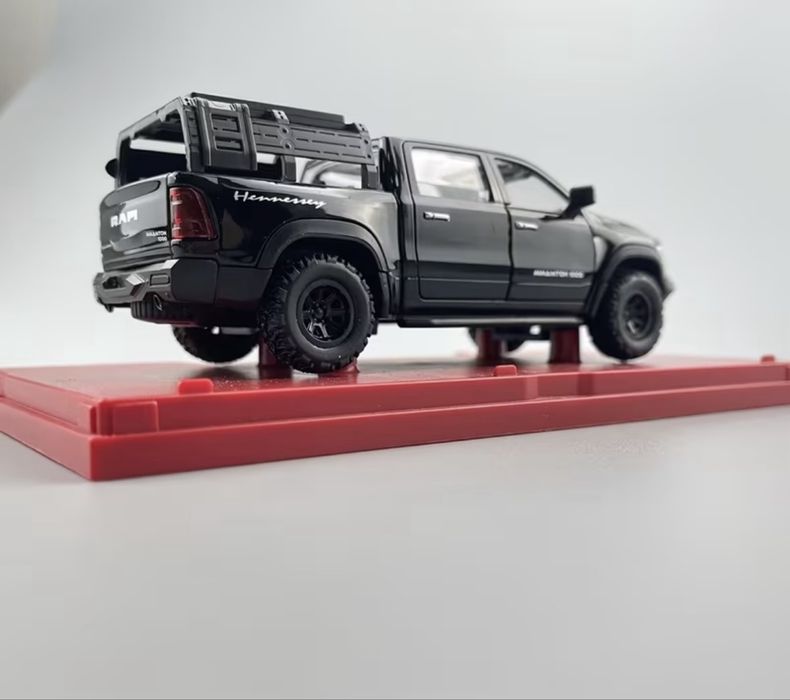 dodge ram trx 1/40 коллекционная моделька