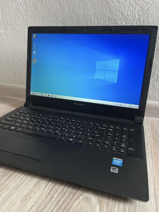 Ноутбук Lenovo