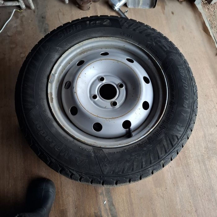 Колеса на железныз дисках 4шт