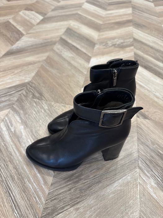 Ботильоны кожаные